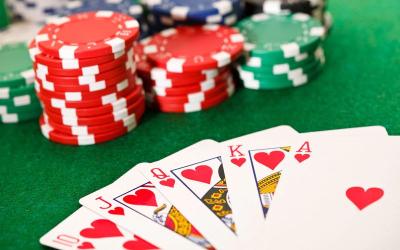 Có cho mình chiến thuật chơi poker đặc trưng